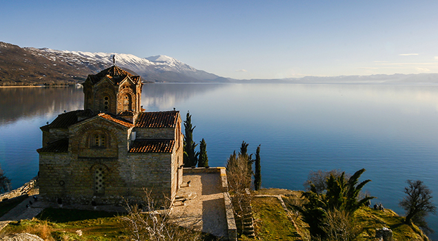 Meer van Ohrid bezienswaardigheden - Sveti Jovan Kaneo