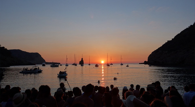 cala-benirras-ibiza