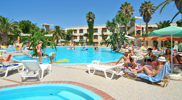 apollon-hotel-zwembad2
