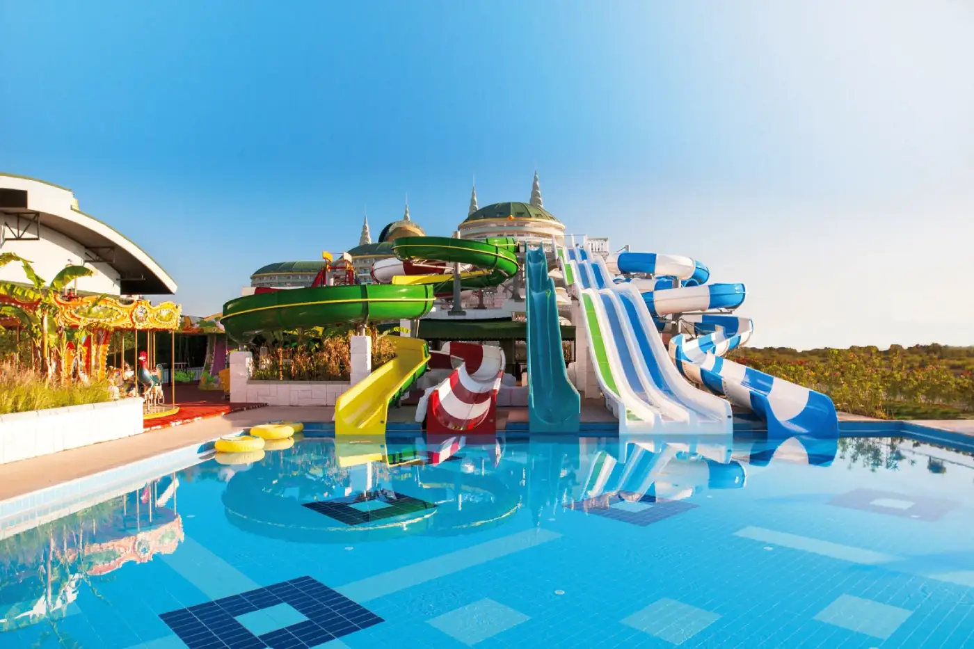 Zwembad bij Delphin Imperial